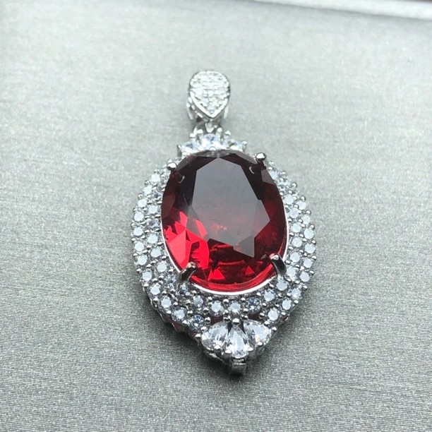 21114玫红碧吊坠银色托16克拉满镶款开口可调节