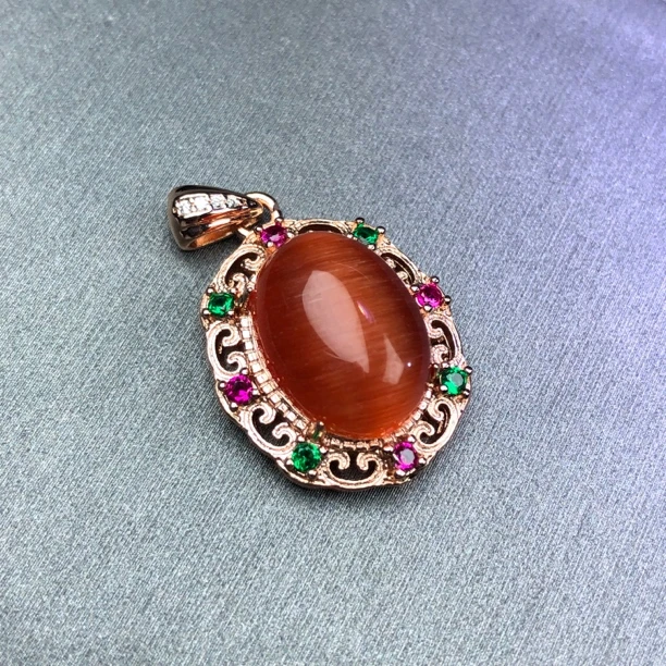 22354香槟黄色猫眼吊坠（送白色链）美丽漂亮培育精致时尚