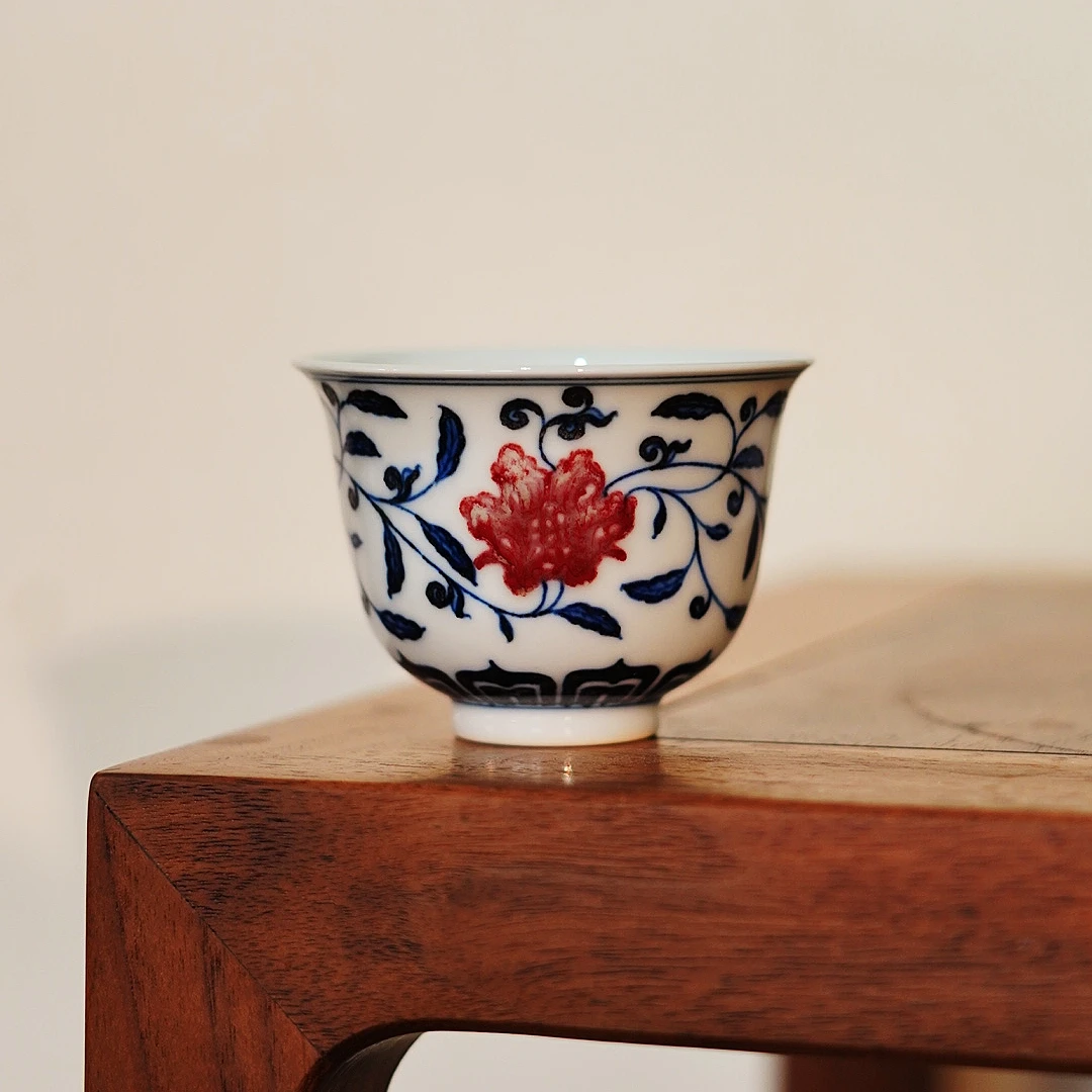 茶圈大魔王丨几呈窑青花釉里红缠枝莲花神杯茶叶