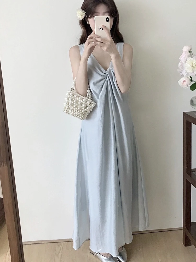 【海盐芝士】设计感扭结气质背心连衣裙海边度假风宽松显瘦过膝长裙