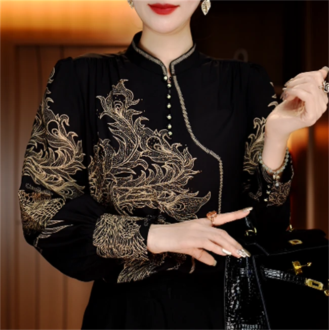 千渝 新款衬衣领显瘦减龄透气印花套头小衫V24M0587