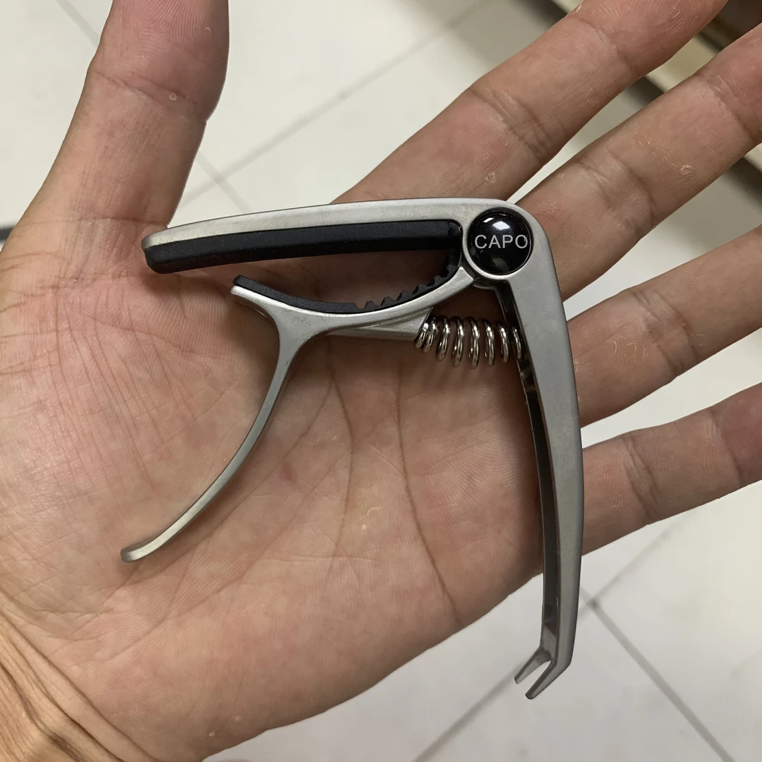 吉他变调夹，金属变调夹