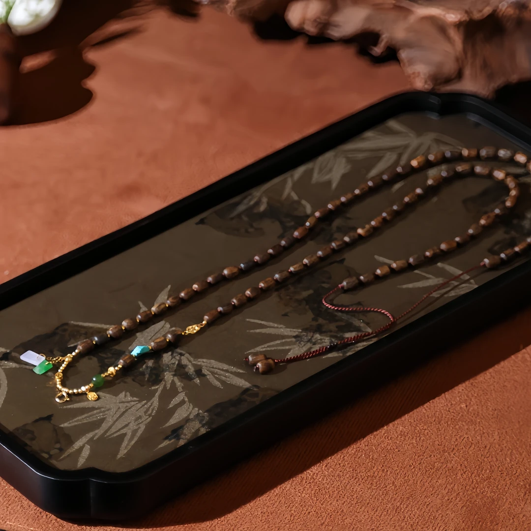 【雅韵】18K金  * 天然翡翠 * 沉香毛衣链（多样性发）