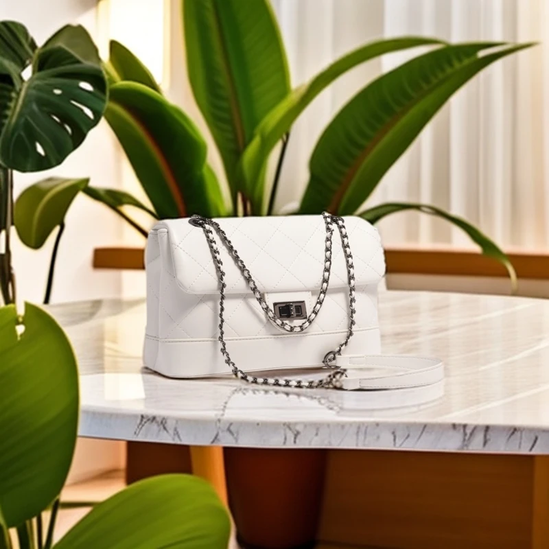 长26高16厚10  小香风菱格单肩斜挎包女包轻奢百搭肩包  015-A白