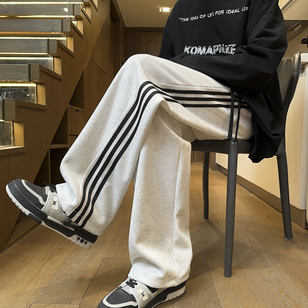 霄桂姿休闲裤子男秋季新款潮流青少年直筒裤垂感宽松条纹运动卫裤