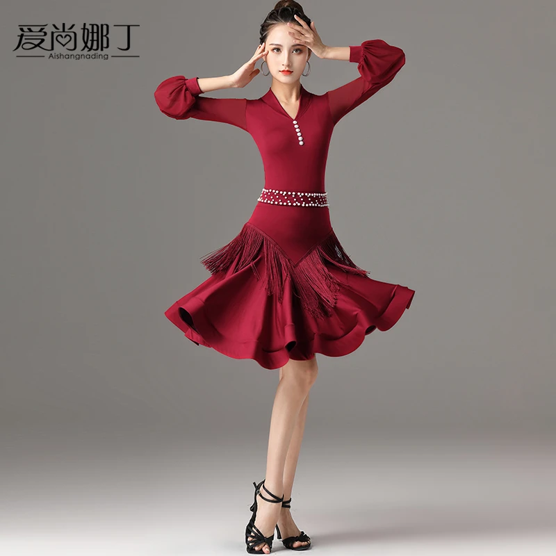 爱尚娜拉丁舞练功服装女成年人新款长袖流苏连衣裙专业比赛表演出