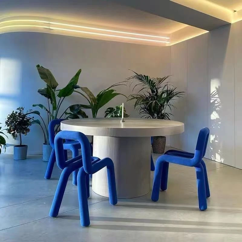 卧室椅子北欧ins设计师简约创意网红化妆凳子休闲个性异形餐椅