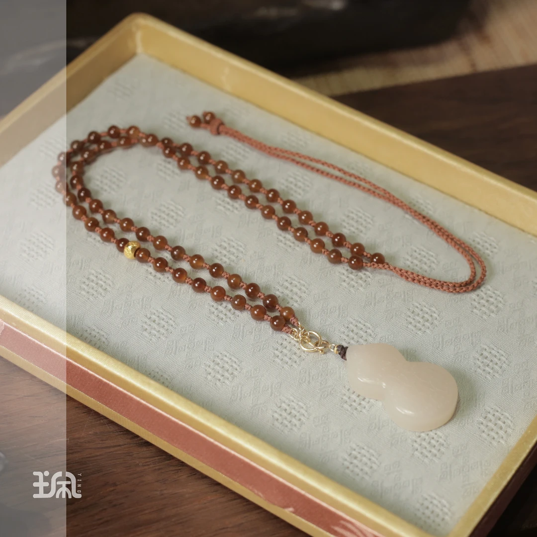 和田玉*知彰项链*18K金镶嵌PB22101708多样性发其一