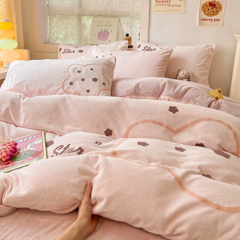毛巾绣牛奶绒四件套2023新款加厚保暖被套床单冬季加绒床笠被罩三