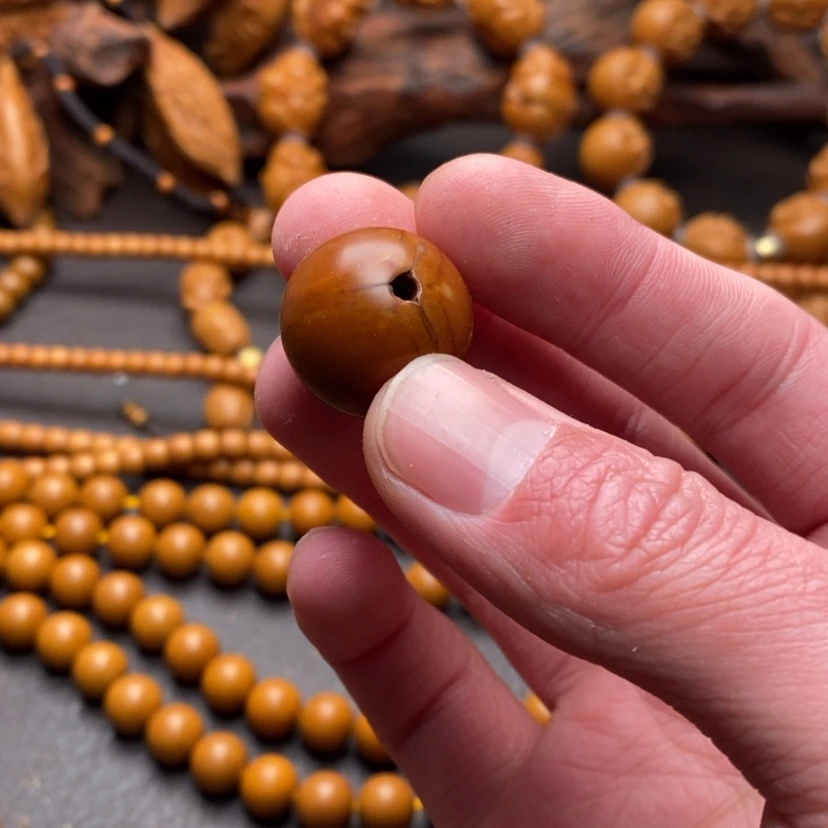 【闪购商品】橄榄核吊坠