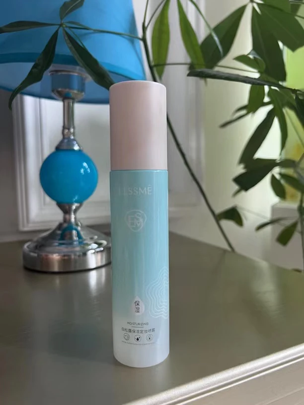 白松露保湿定妆喷雾