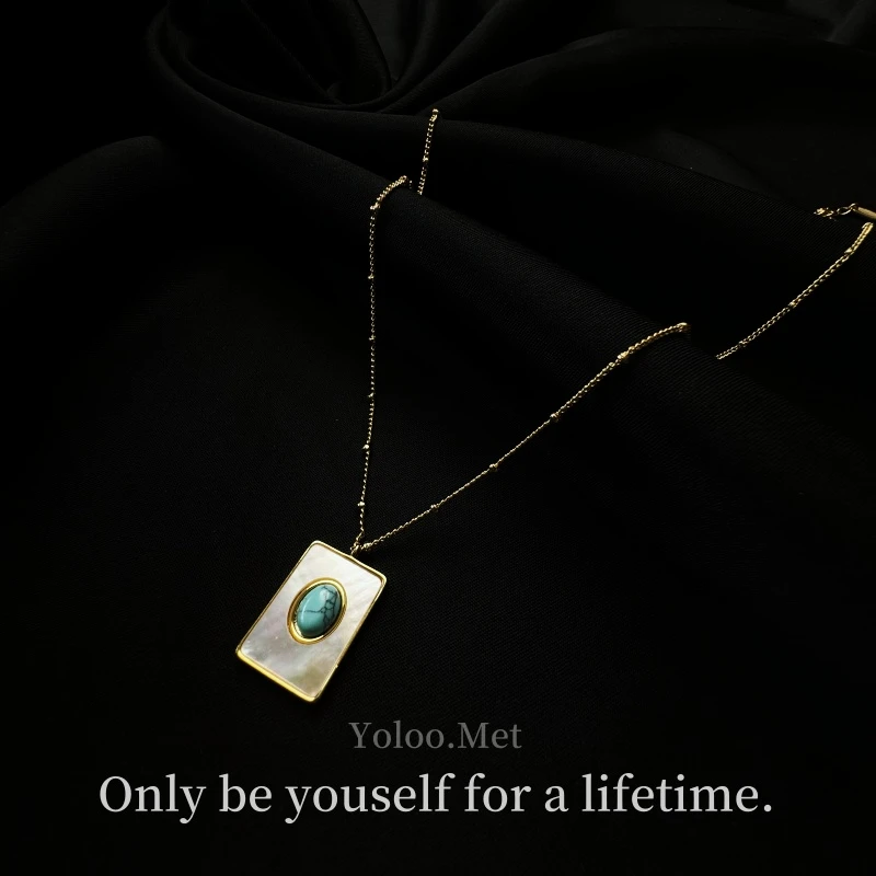 铜合金项链 【Yoloo.Met】新款小众轻奢白色方片蓝色时尚夹心项链女