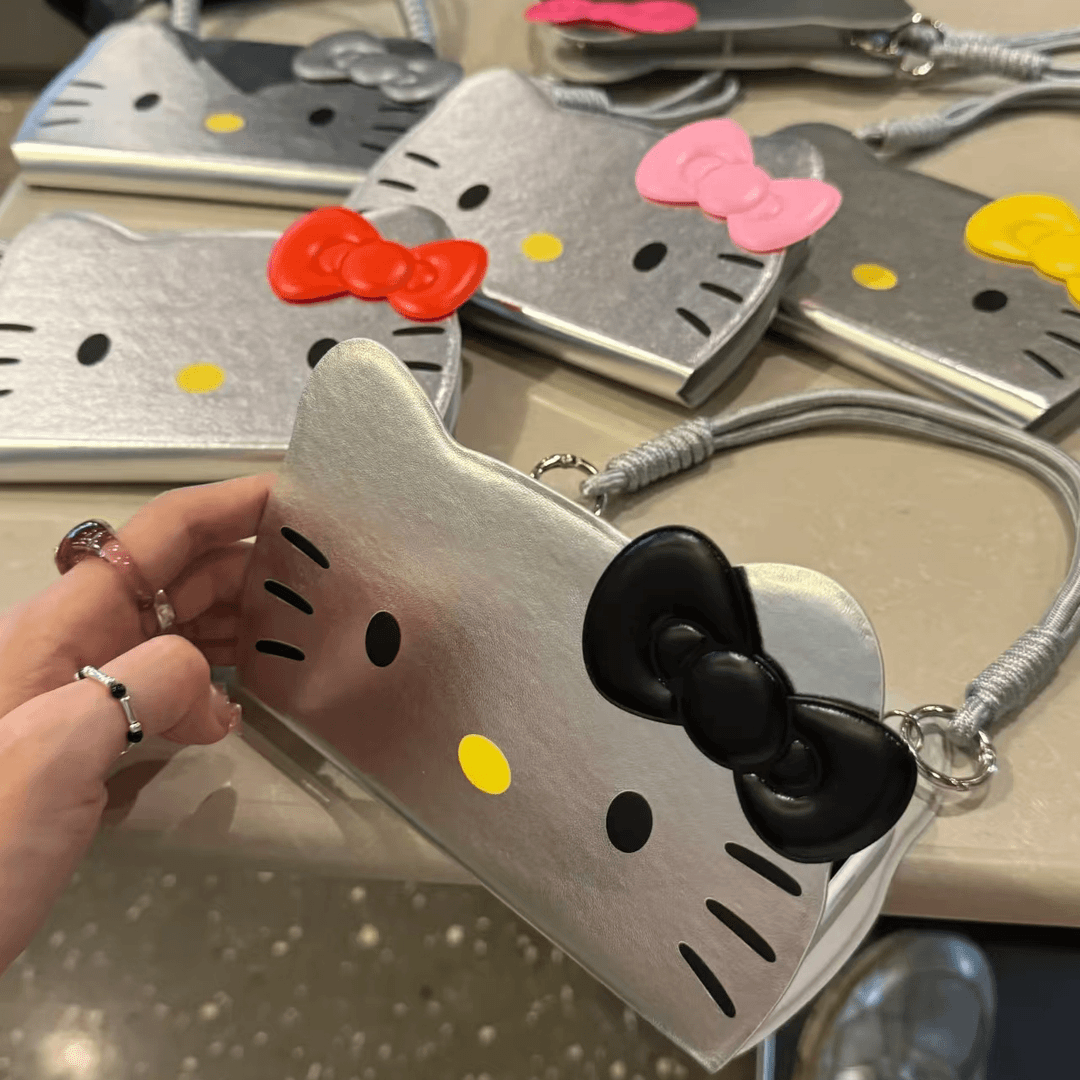 翻盖立体蝴蝶结大脸kt猫咪手提适用于iPhone15promax手机壳14新款