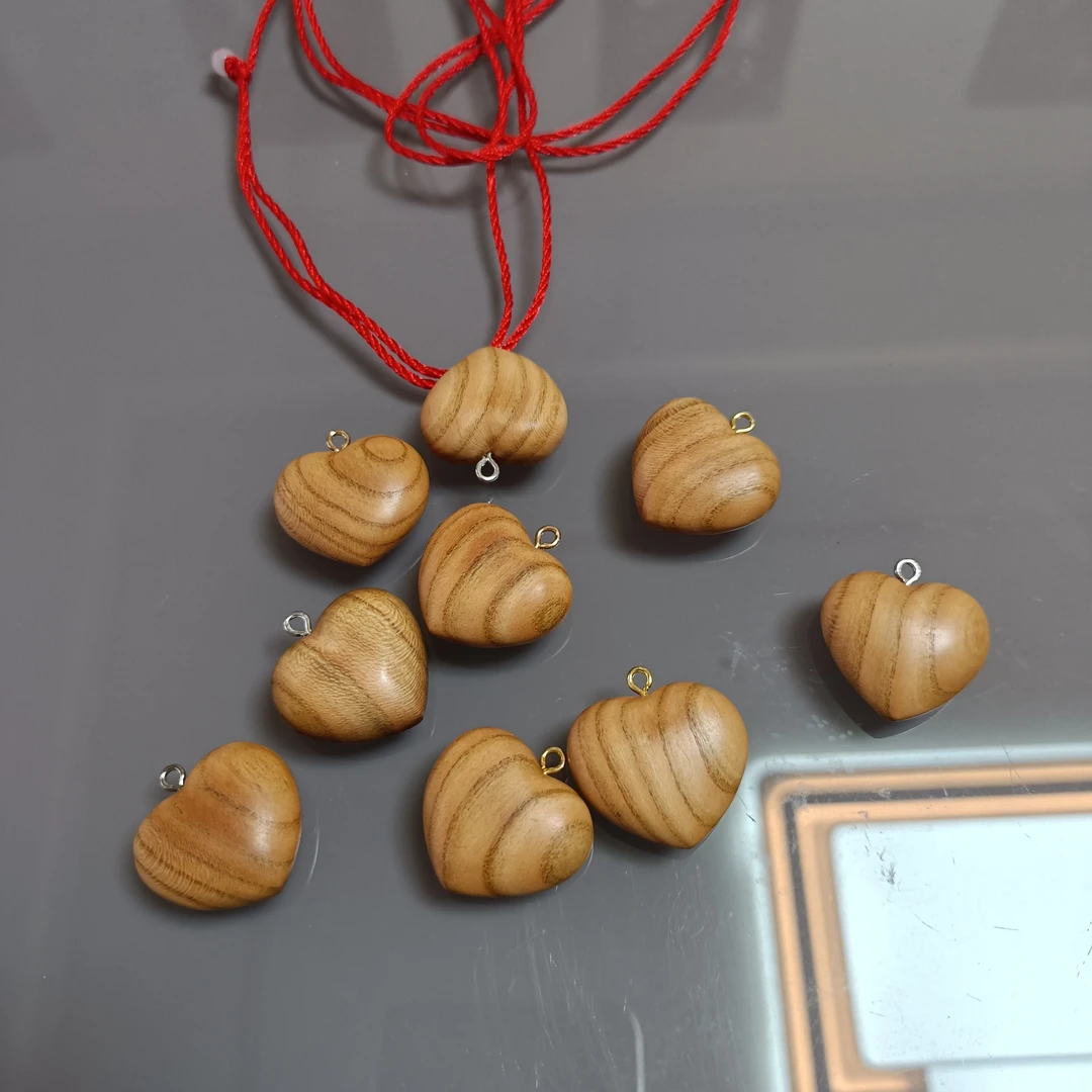 纯手工雕刻桃木心形吊坠挂件配饰老桃木手工挂坠