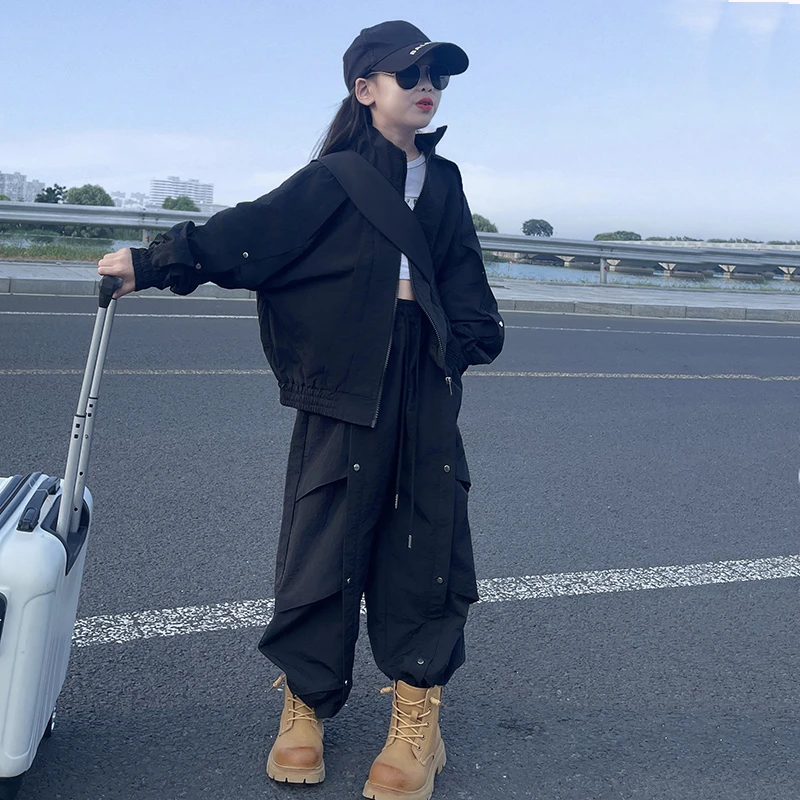 女童冲锋衣套装2025新款洋气时髦中大童春秋款工装外套裤子两件套