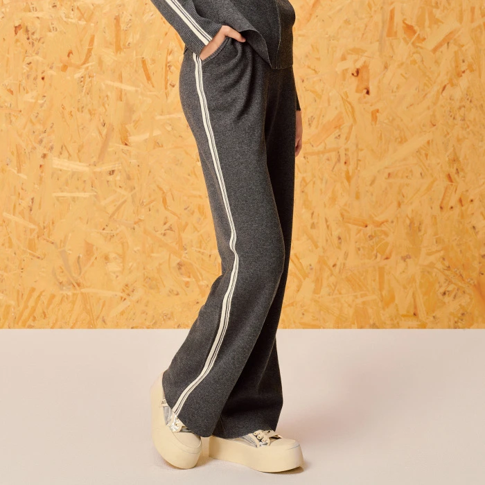 ToyzY24冬新款羊毛混纺格雷系宽松直筒针织裤女ZC34506400