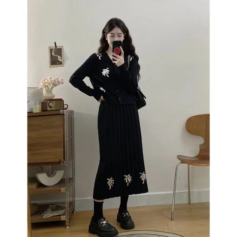 大码女装胖mm秋冬新款温柔气质针织长袖上衣半身长裙法式两件套