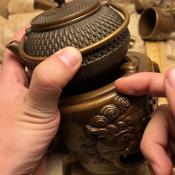 文玩铜器做工精良