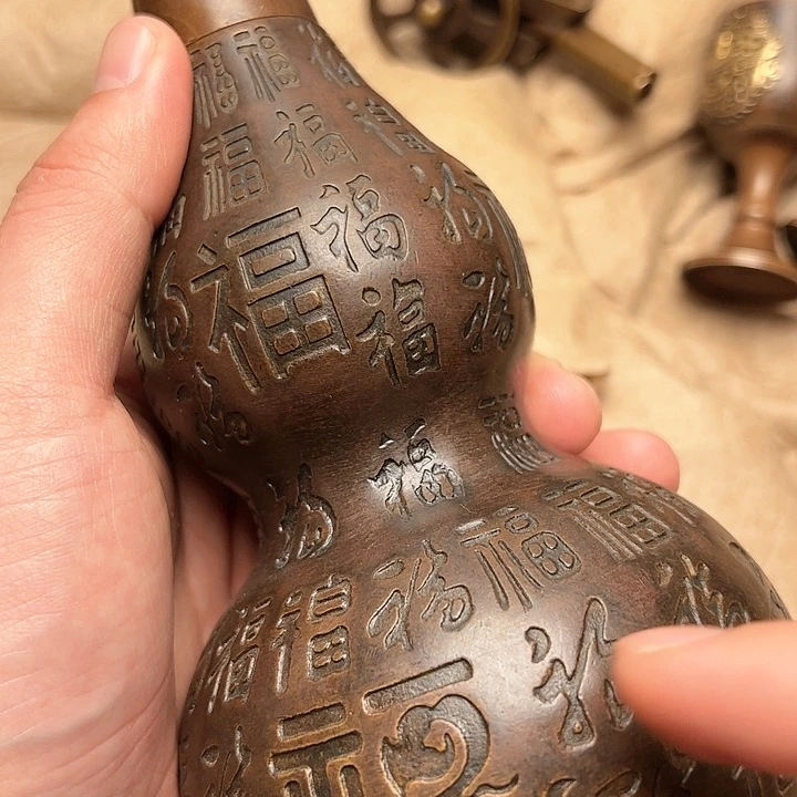 文玩铜器做工精良