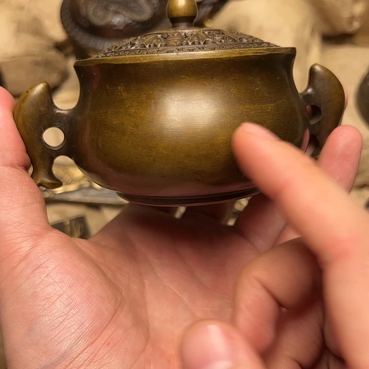 文玩铜器做工精良
