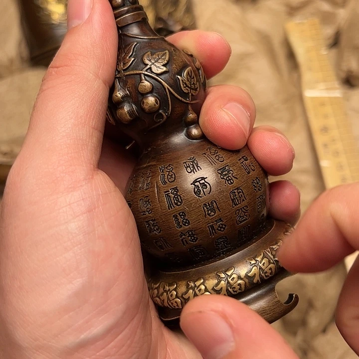 文玩铜器做工精良