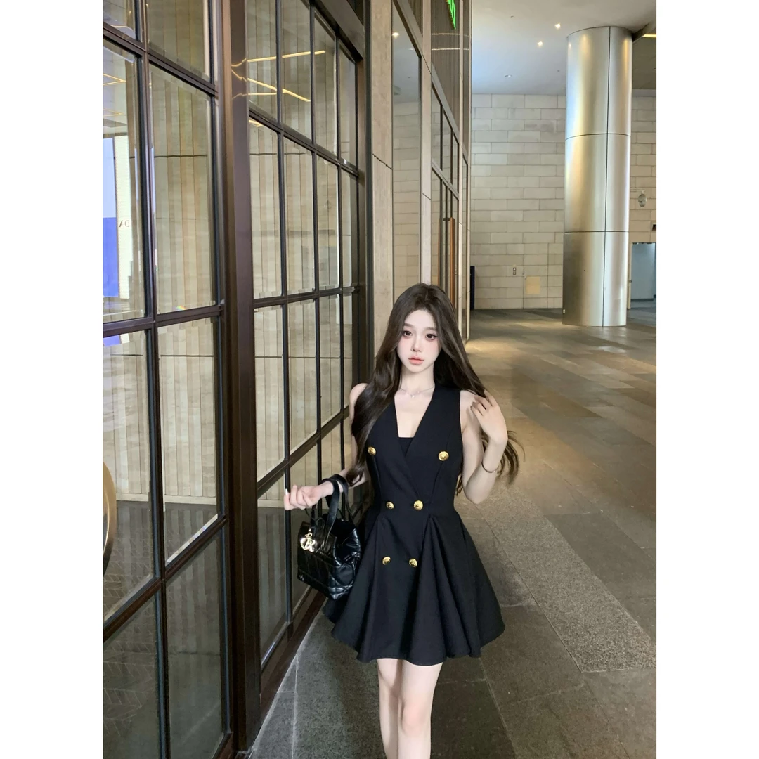 女装连衣裙 赫本风无袖黑色V领连衣裙双排扣收腰百褶蓬蓬裙短裙女