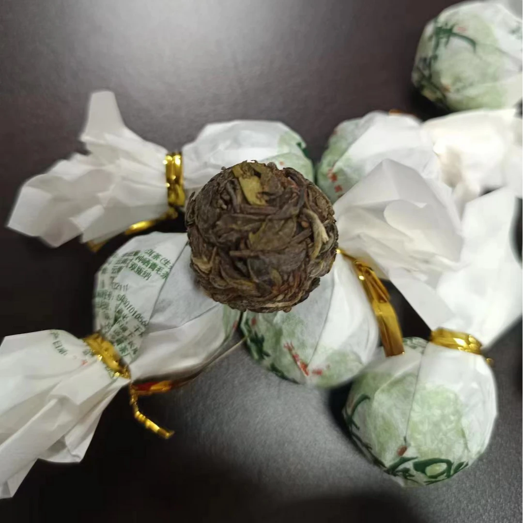 老班章普洱茶生茶龙珠