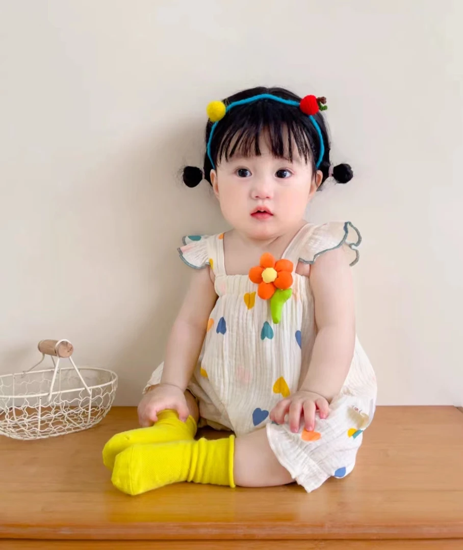 夏季新款吊带飞袖爱心花朵包屁夏季女宝新款包屁外出服连体哈衣