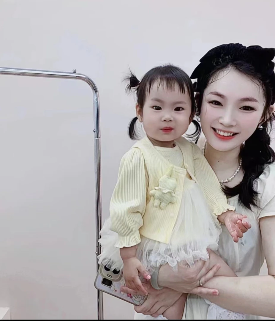 新款秋款真两件立体小兔子蓬蓬裙公主裙女宝宝洋气可爱两件套