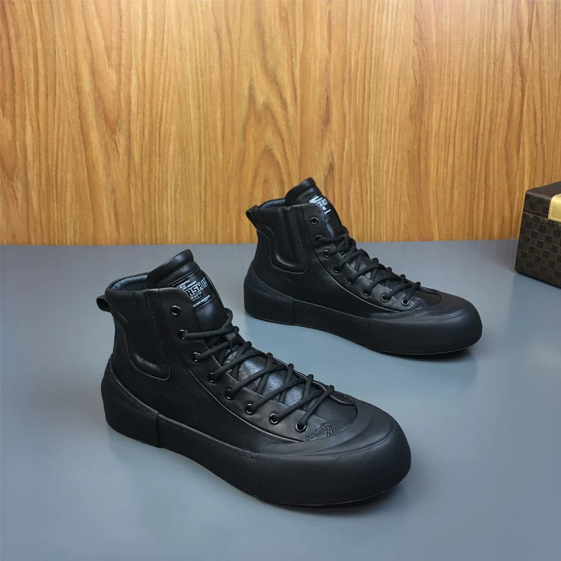 马丁靴男2025年秋冬季新款真皮男士高帮鞋百搭厚底黑色休闲鞋男鞋