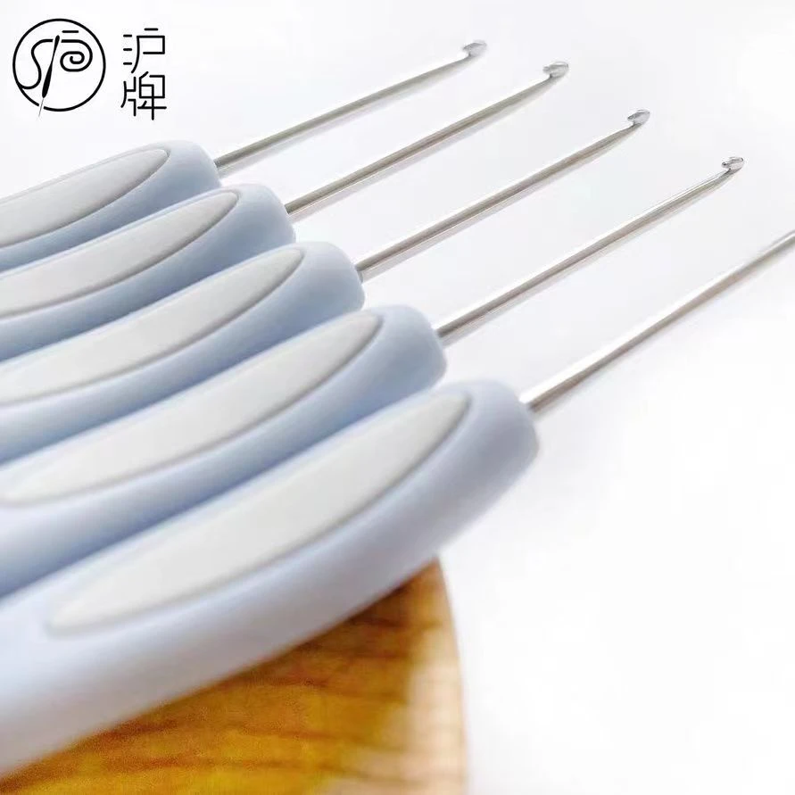 沪牌钩针老款塑料柄防滑塑柄钩针不锈钢手工打磨毛线编织工具套装