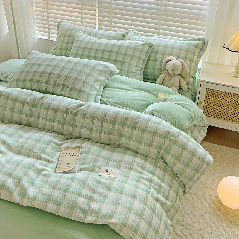 （秋冬新品）加厚保暖牛奶绒四件套防静电不掉毛不掉色