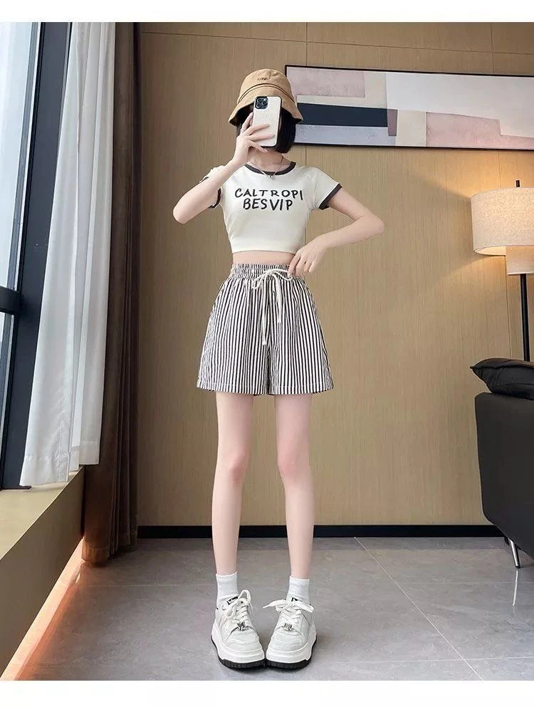外穿休闲裤夏季爆款褶皱条纹短裤百搭修身高腰短裤女阔腿透气清爽