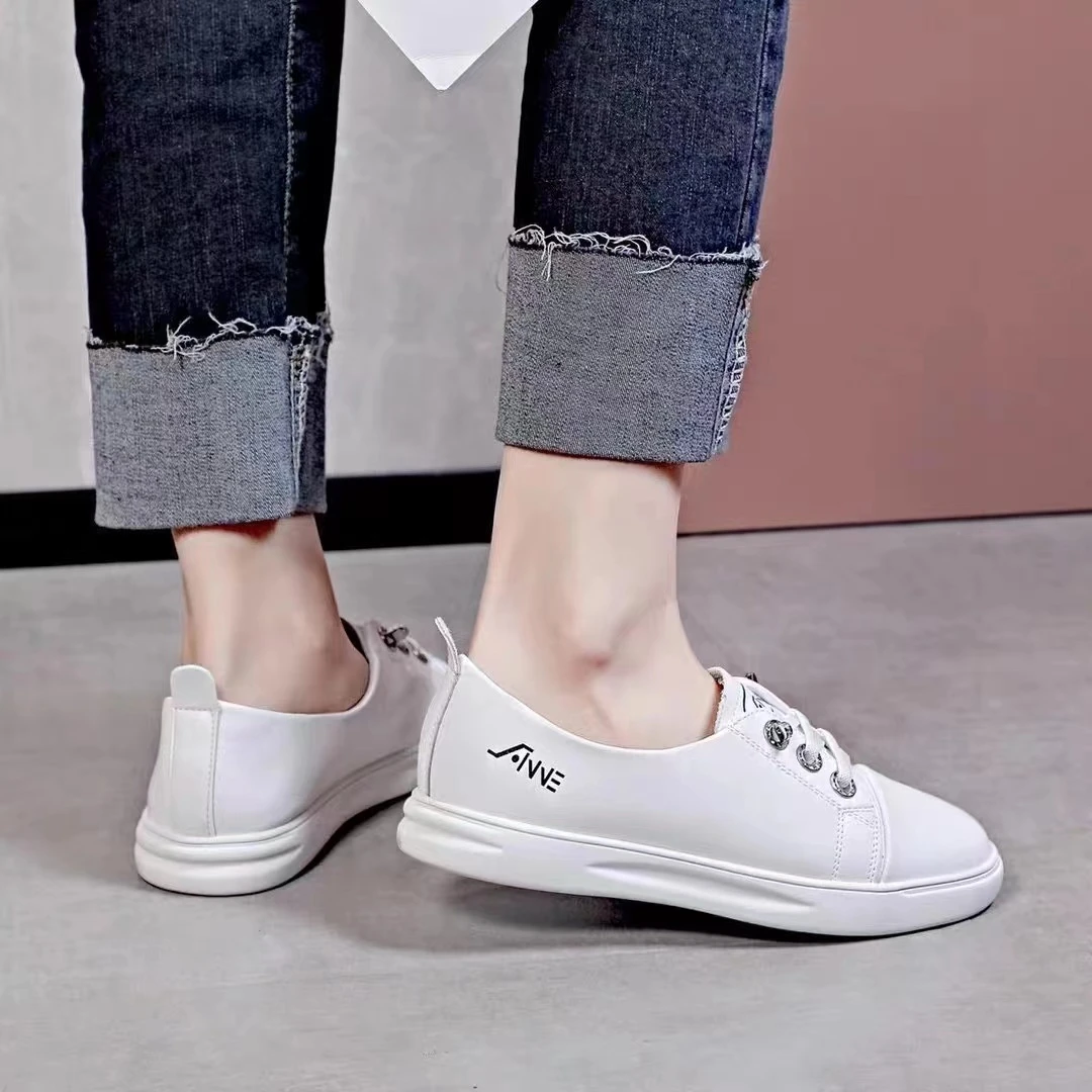 小白鞋女2024夏季新款爆款百搭透气浅口女鞋薄款运动休闲平底板鞋