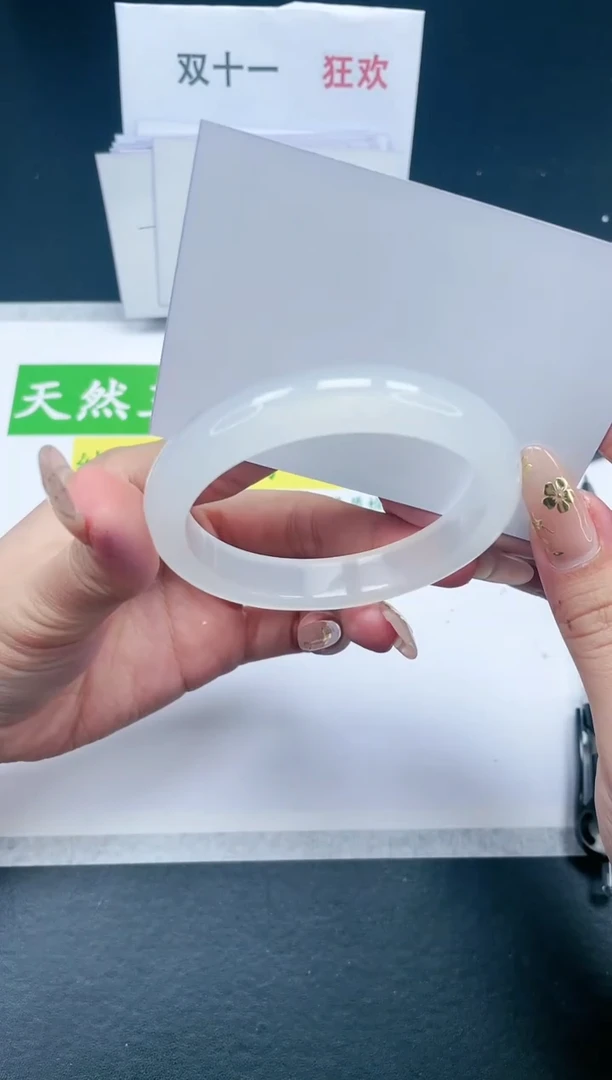 【闪购商品】石英质玉手镯未镶嵌401-60