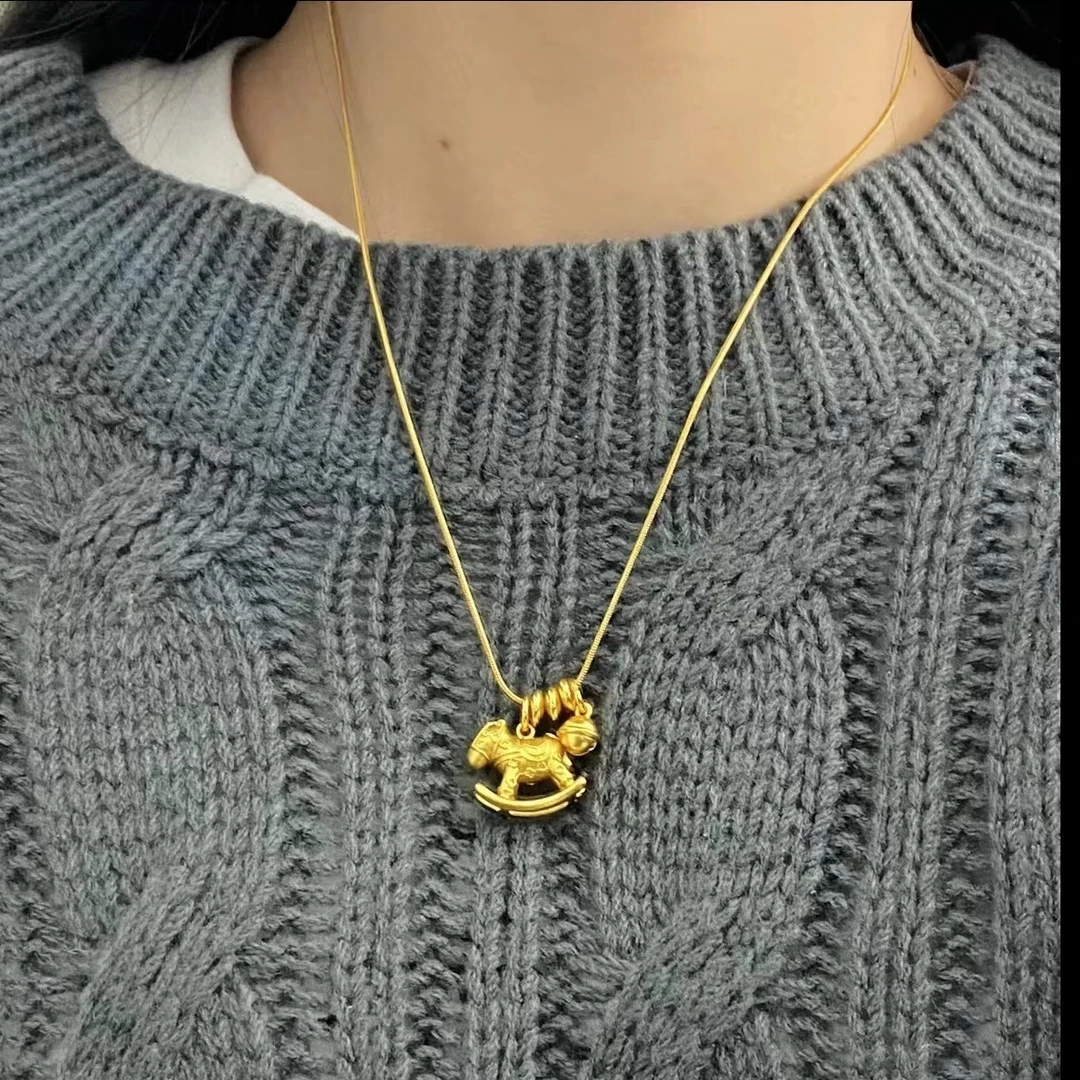 铜合金吊坠 项链锁骨链 新款金色精美小木马时尚百搭小众款