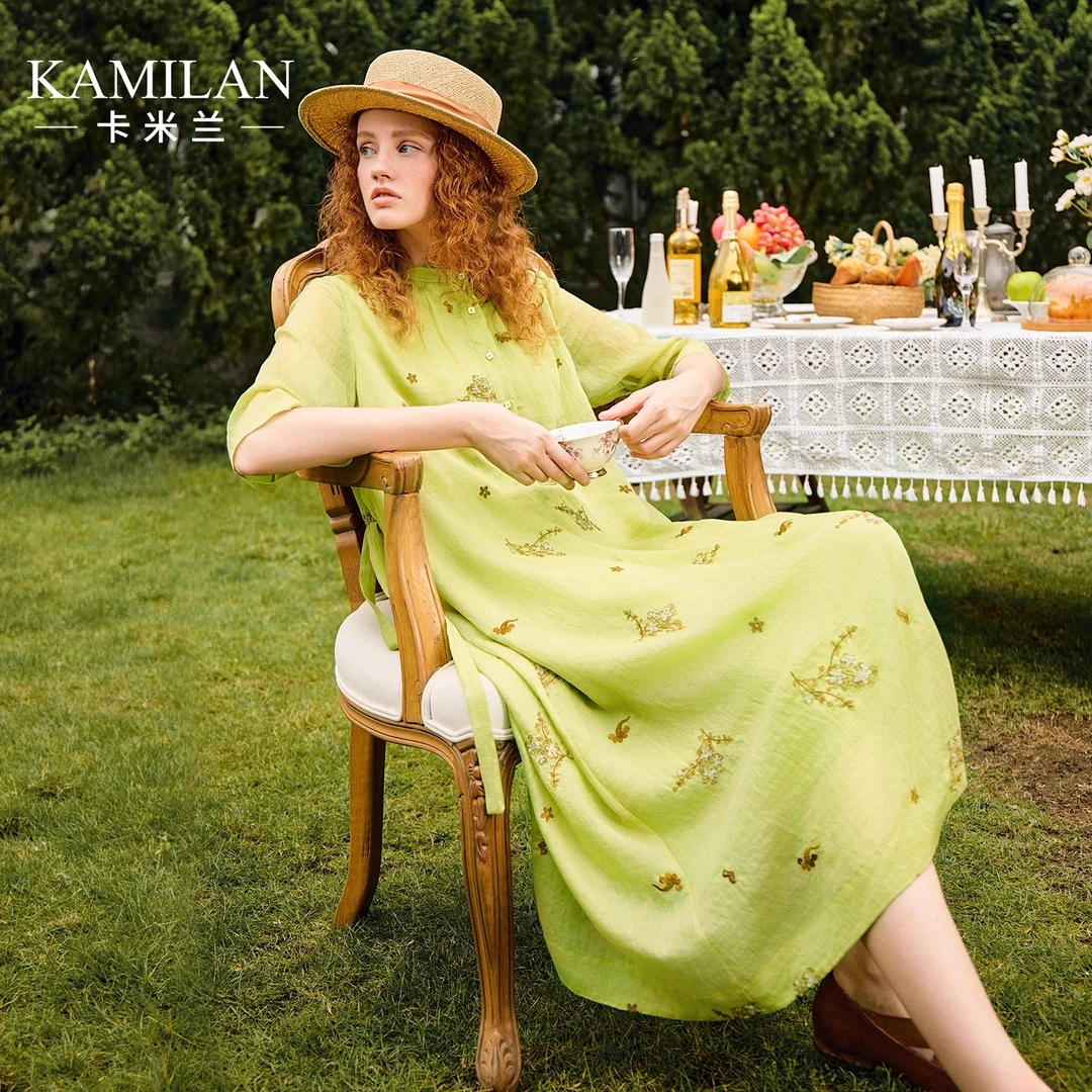 [刺绣]卡米兰复古高腰连衣裙女2024夏新款中长款五分袖绣花A字裙