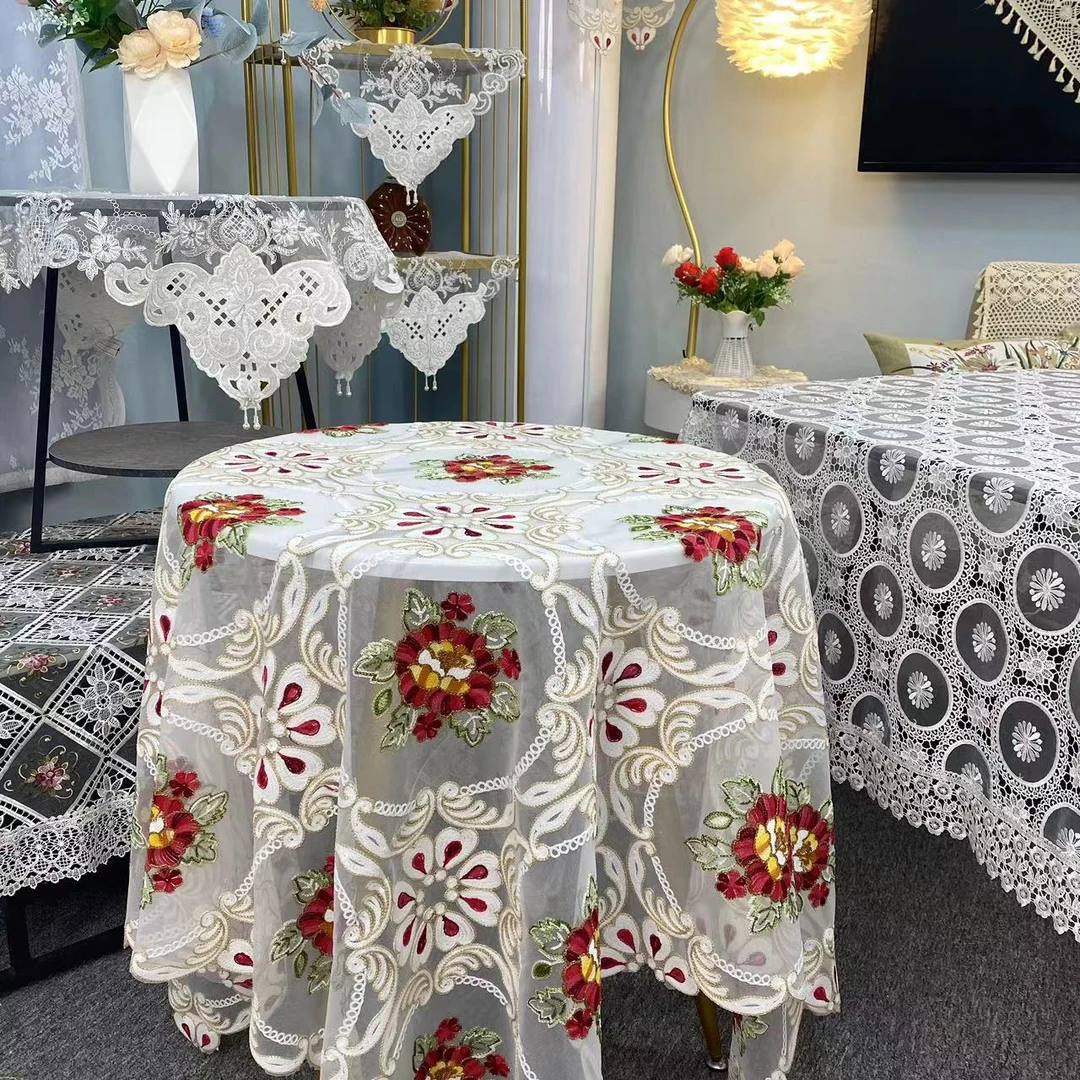 E-01  【150*150】红色毛巾绣  玻璃纱 刺绣桌布防滑加厚多功能机洗