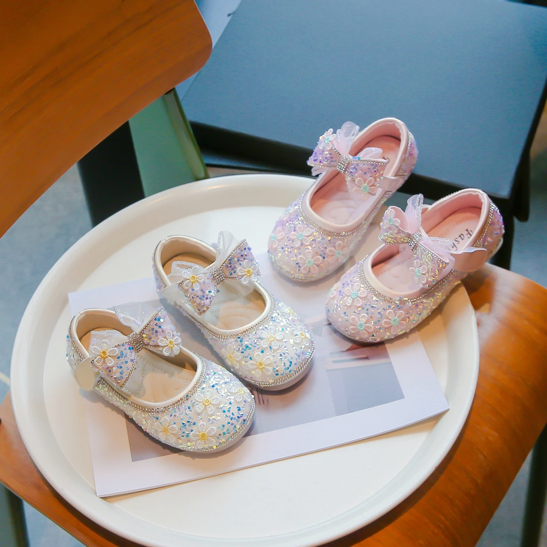 女童甜美花朵水钻小皮鞋2024春夏新款软底蝴蝶结中大童公主鞋单鞋