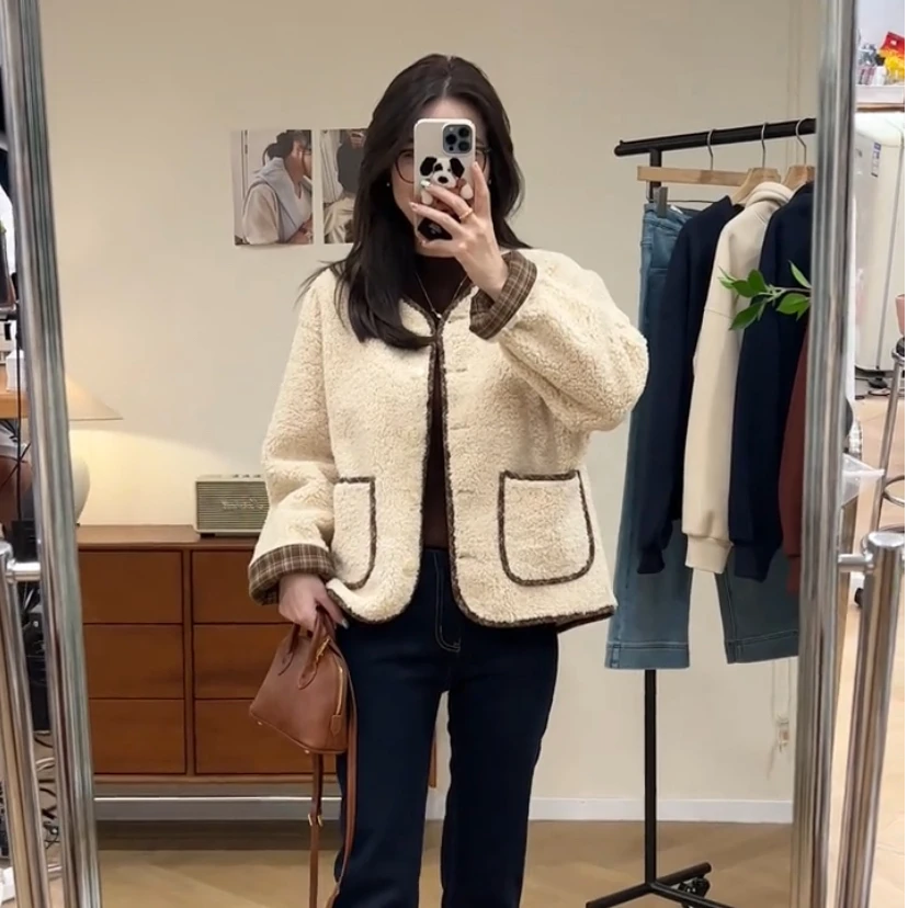 小个子爆款拼接毛毛一体短外套女装2025春季新款时尚减龄保暖上衣