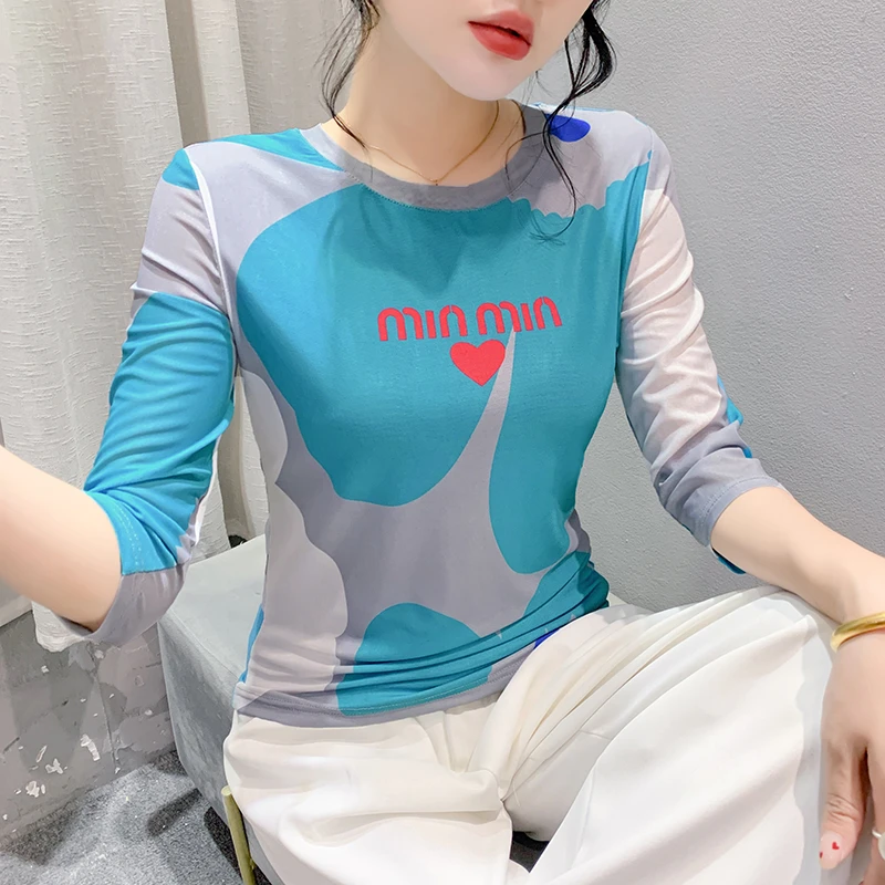 圆领高弹网纱T恤女2024夏季图案印花五分袖洋气显瘦上衣休闲常规