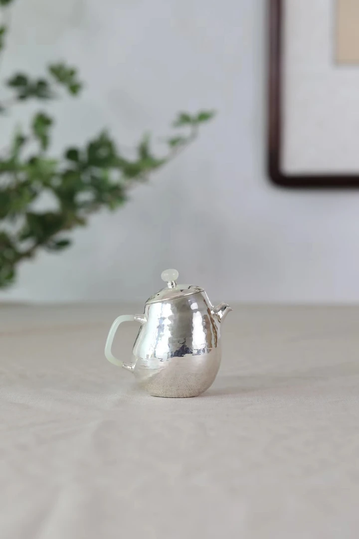 【银壶老罗】泡壶一张打锤纹茄子壶傲娇壶唐美人尖泡茶壶足银999