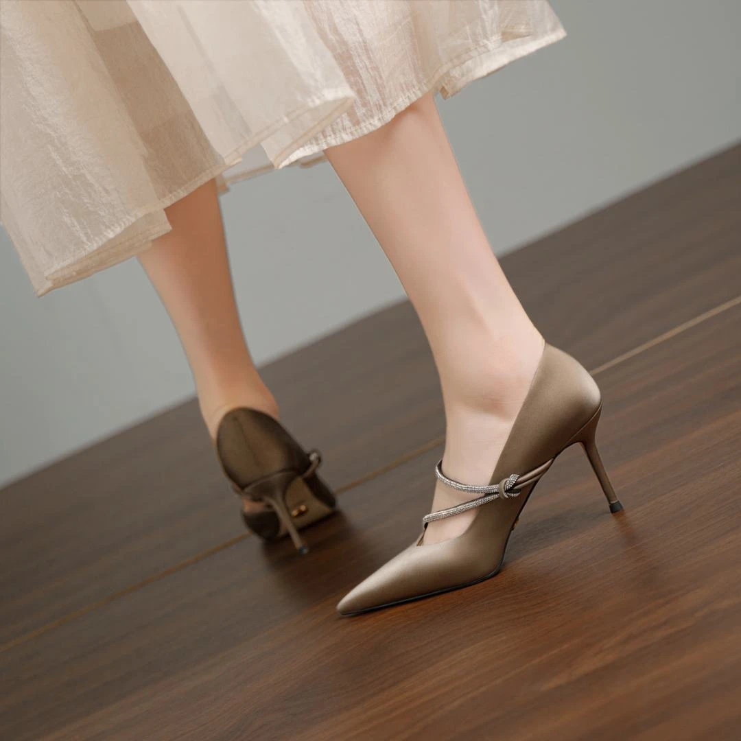 913[醉倚语蝶]20248cm御姐风绽放知性美倾心如玉品质轻奢女鞋