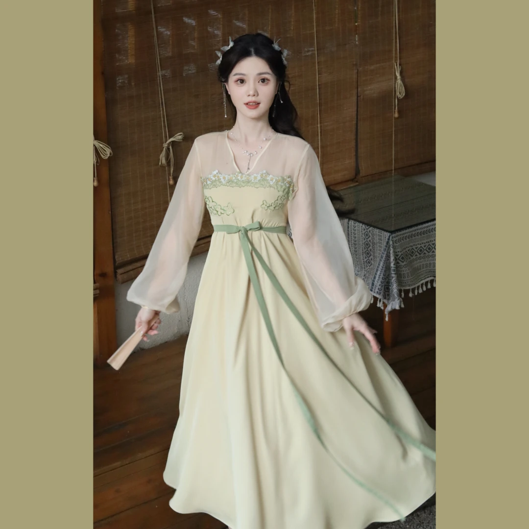 瑶西【流萤】春款汉服汉元素V领重工提花长款气质齐胸仙气连衣裙