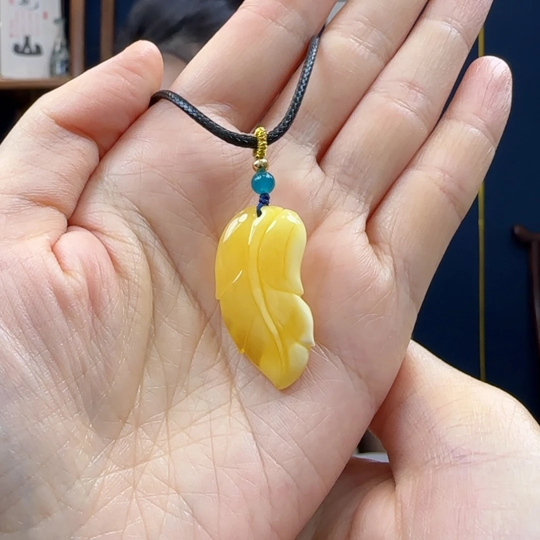蜜蜡珠宝奇石未镶嵌