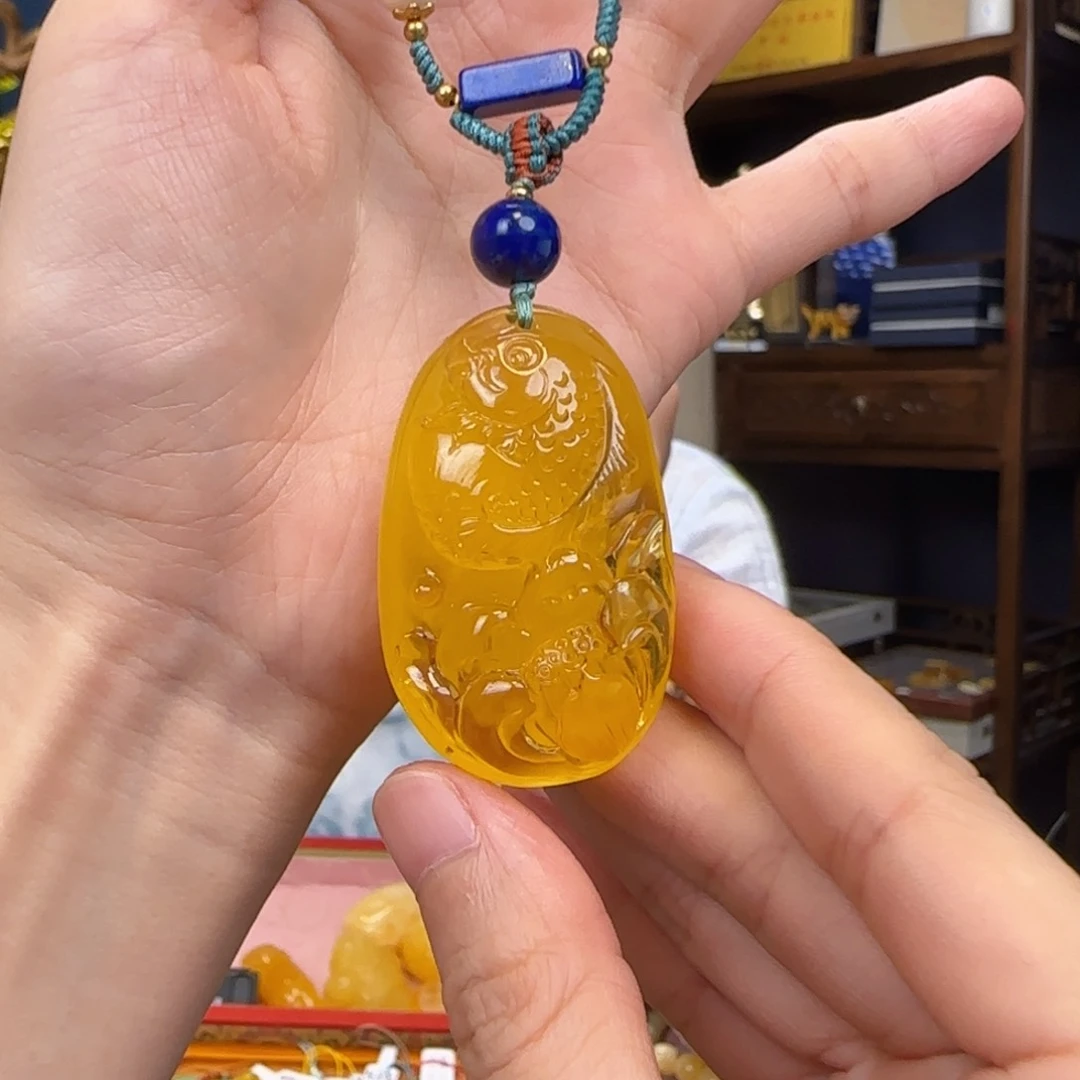 蜜蜡珠宝奇石未镶嵌