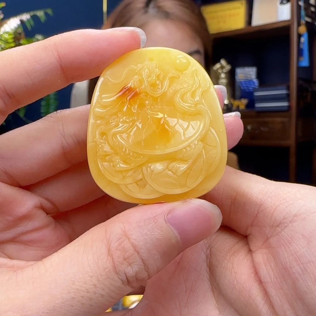 蜜蜡珠宝奇石未镶嵌