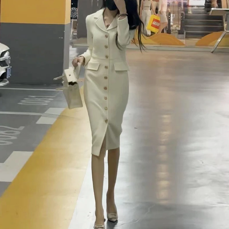 新款2024秋季小香风轻奢赫本风连衣裙新款气质高级感