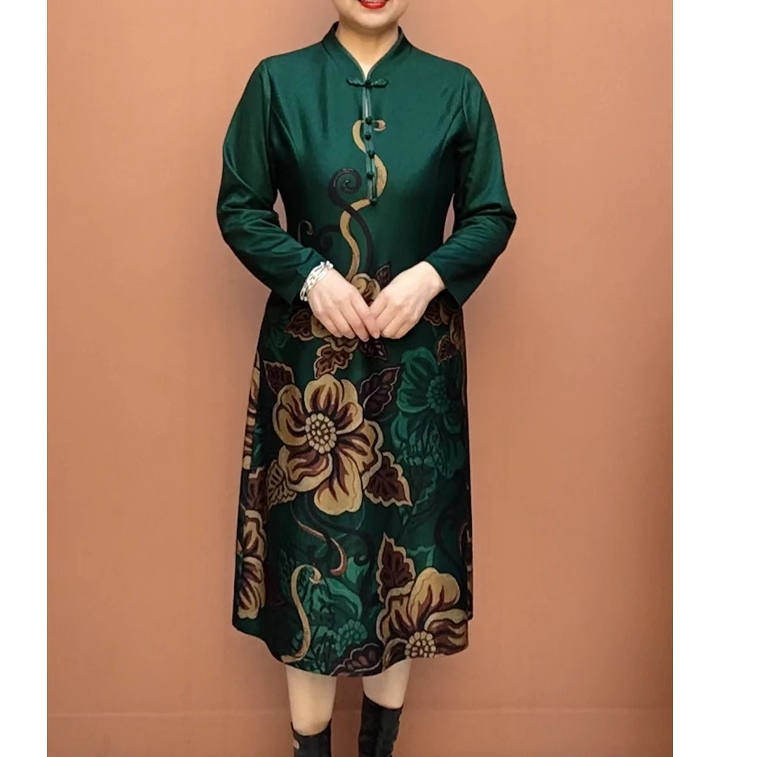 妈妈装秋冬新款连帽加绒外套宽松大码民族风风衣显瘦中长款旗袍裙