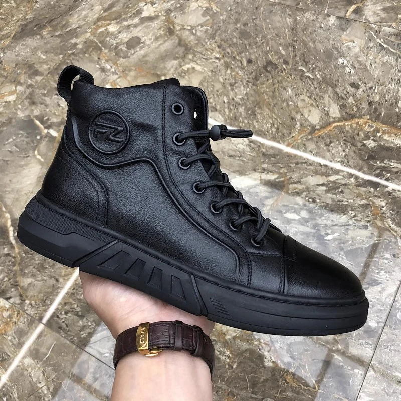 头层牛皮男士马丁靴四季新款加绒保暖靴子男款牛皮高帮皮靴中帮潮